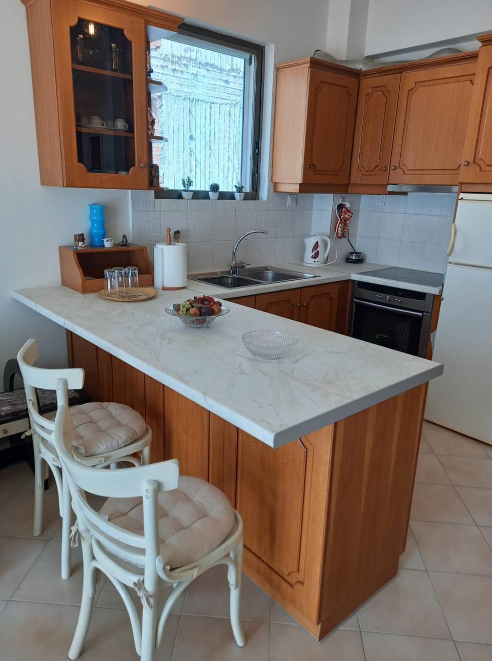 Kitchen or kitchenette, Dining area, pet friendly, stove