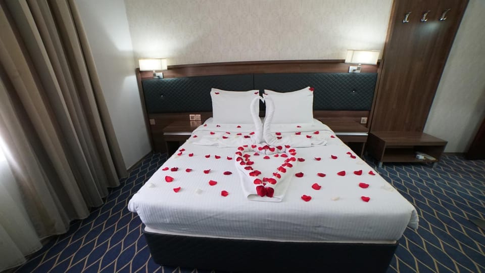 Bed, Decorative detail