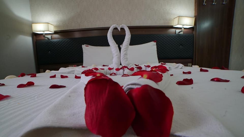 Bed, Decorative detail