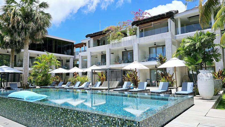 Property building, Pool view, Swimming pool