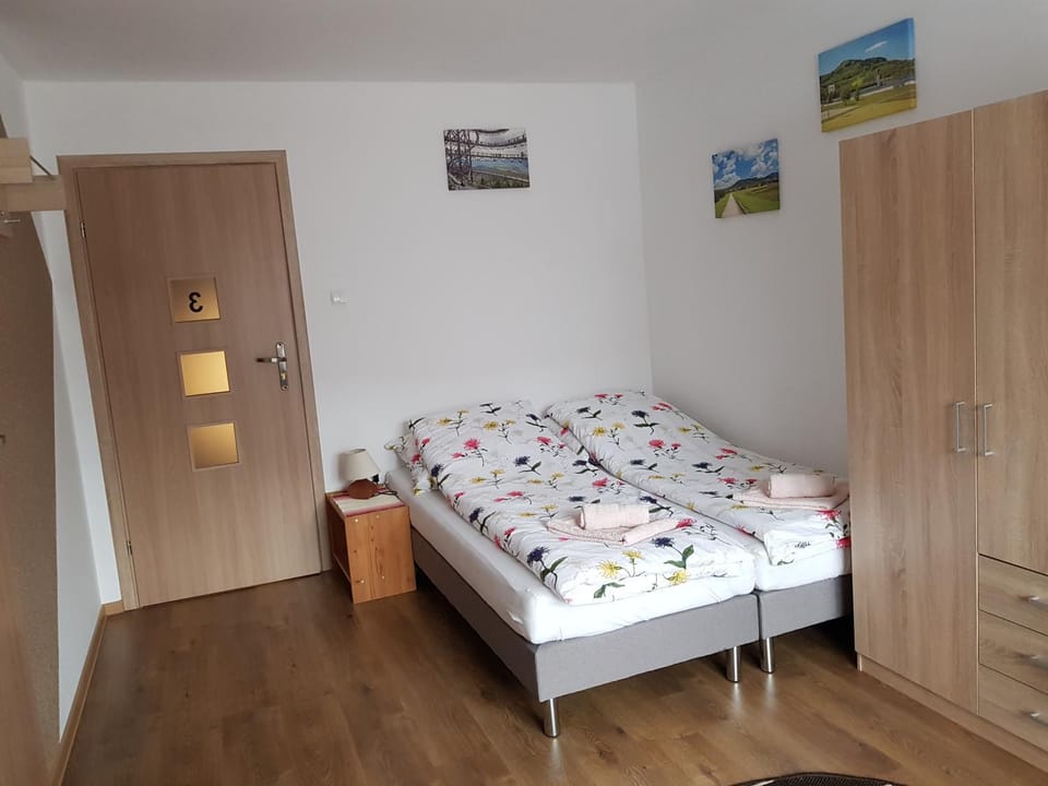 Bed, Photo of the whole room, Bedroom, towels, wardrobe
