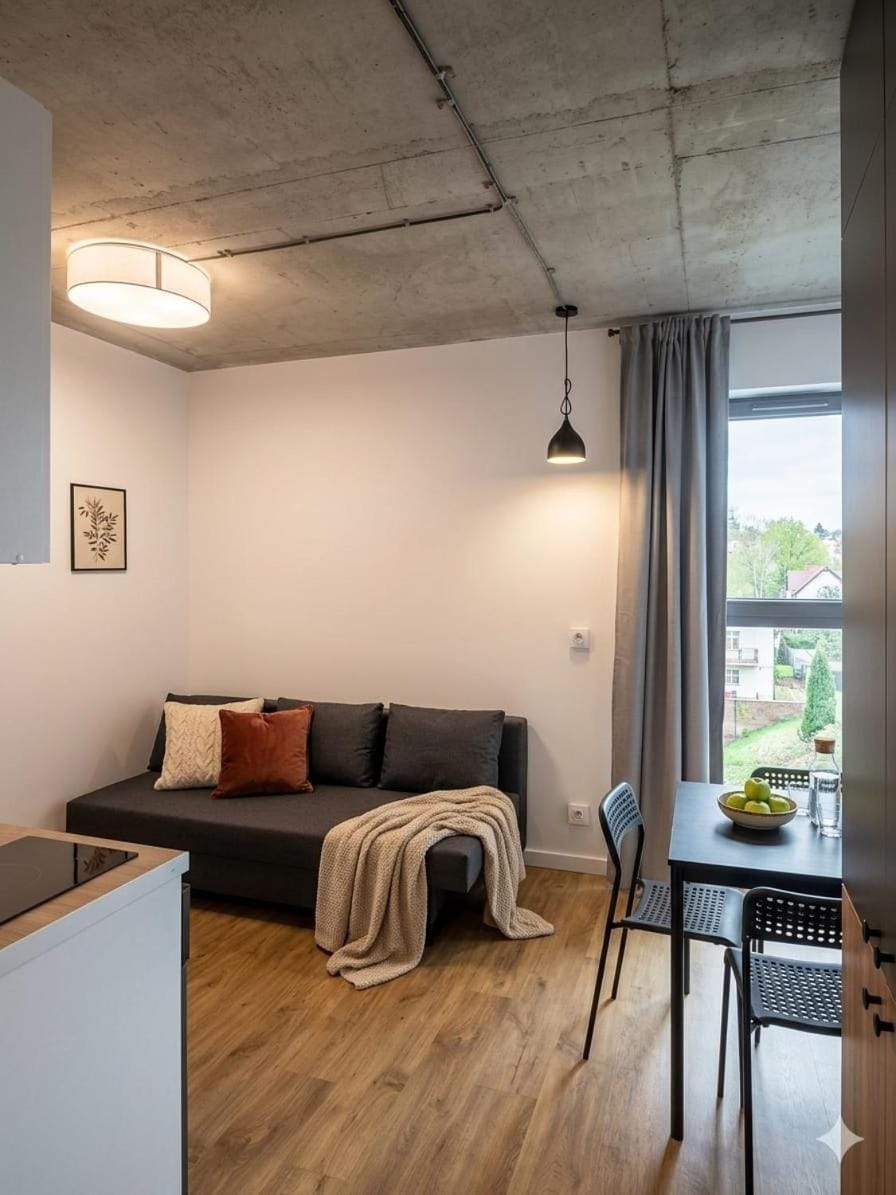 Bed, Kitchen or kitchenette, Photo of the whole room, Bedroom