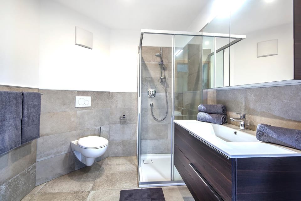 Property building, Bathroom, Living room