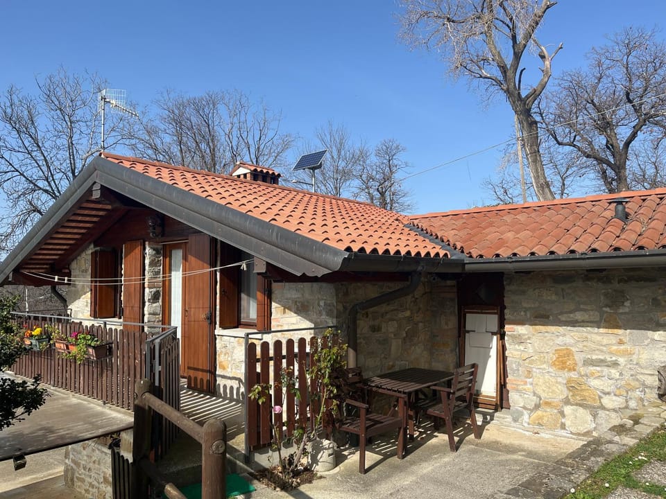 Property building, Day