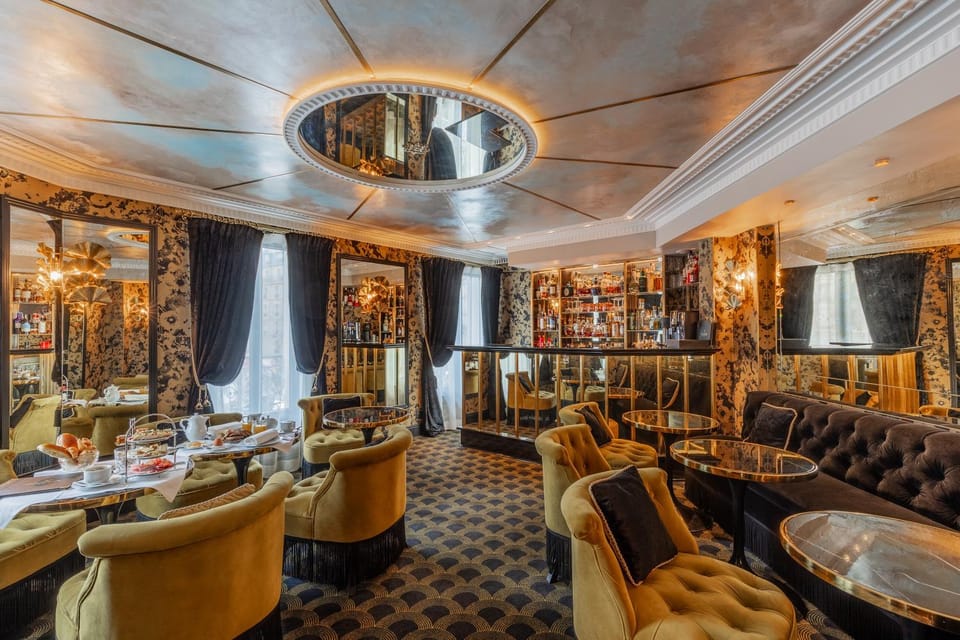 Restaurant/places to eat, Lounge or bar, Breakfast