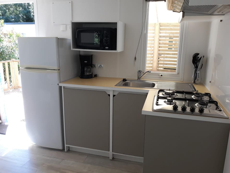 Mobilhome 6 pers avec Clim Campground/ 
RV Resort in Royan