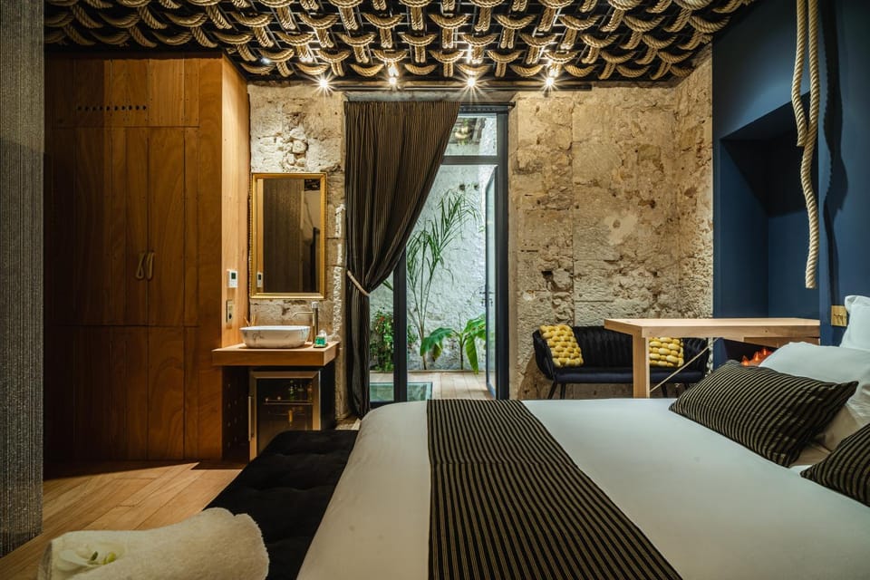 Patio, Bedroom