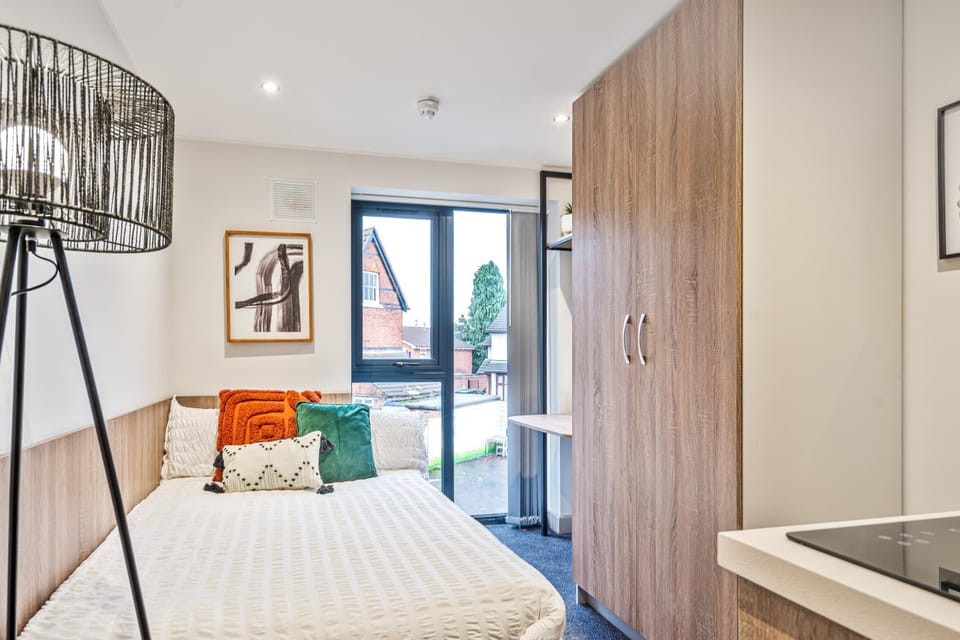 Bed, Photo of the whole room, Bedroom, wardrobe
