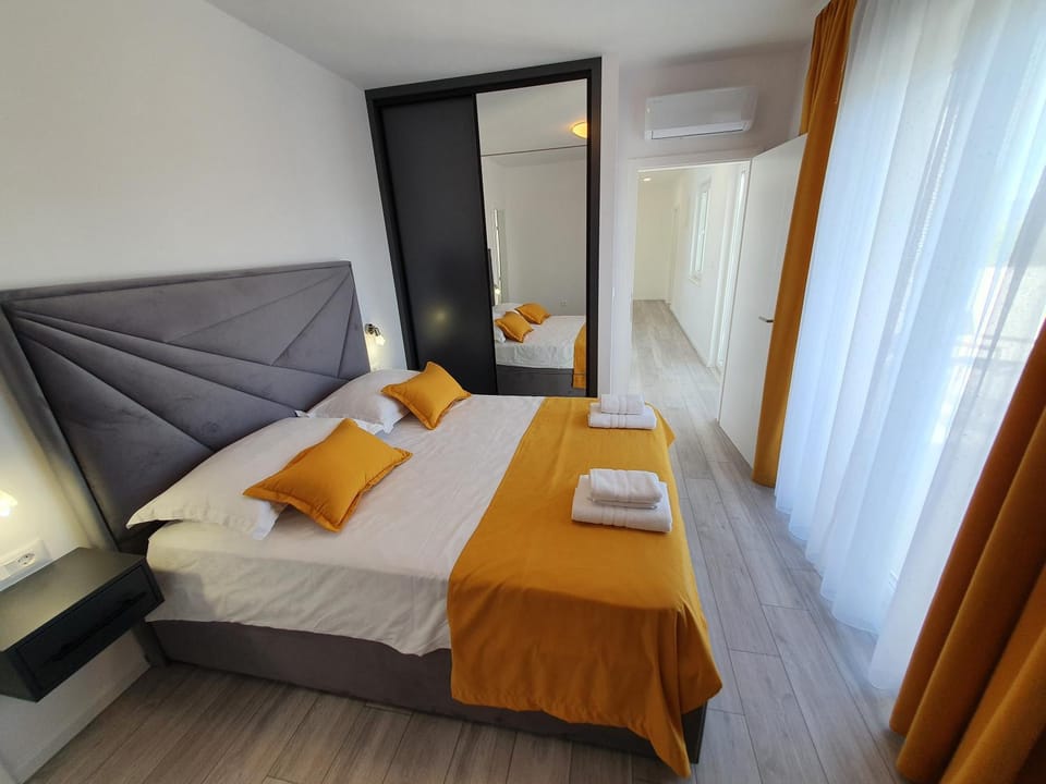 Little Getaway Villa in Split-Dalmatia County