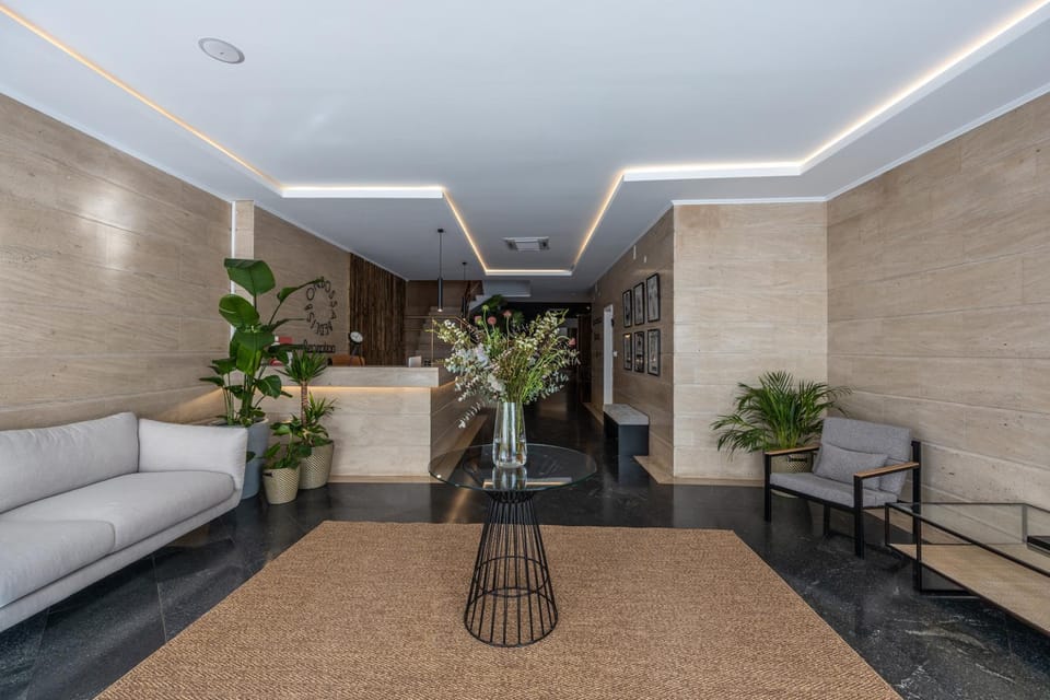 Lobby or reception, Decorative detail