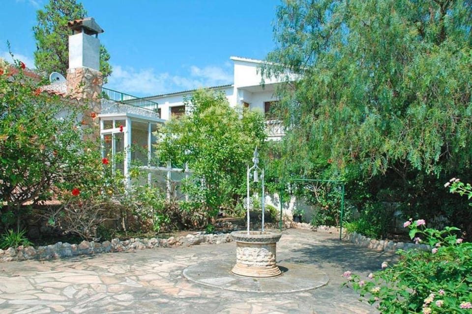 Property building, Garden