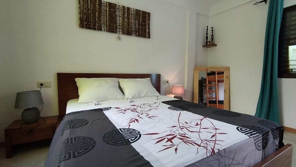 Bed, Bedroom