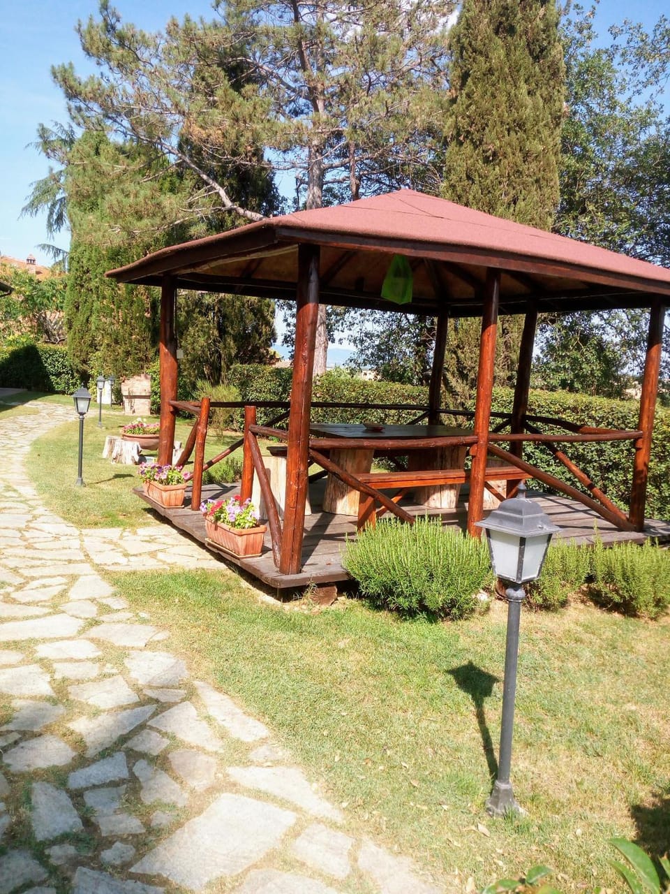 BBQ facilities, Garden, Decorative detail, Area and facilities, Swimming pool