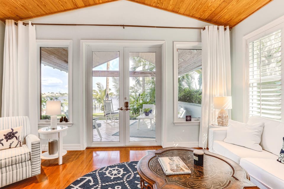 Waterfront Stuart Oasis w/ Hot Tub & Dock! House in Stuart