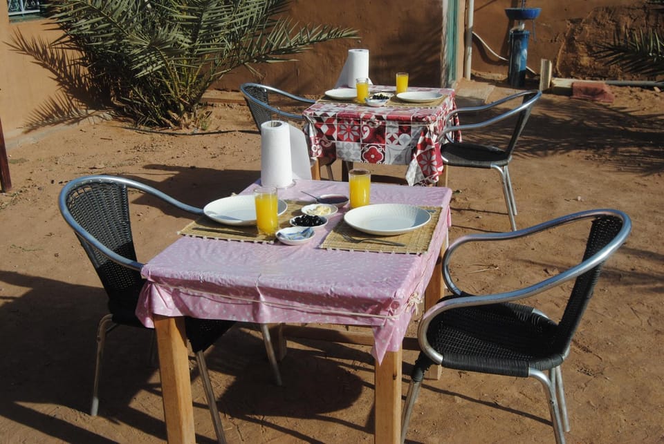 Café restaurante shelter calm life Resort in Morocco