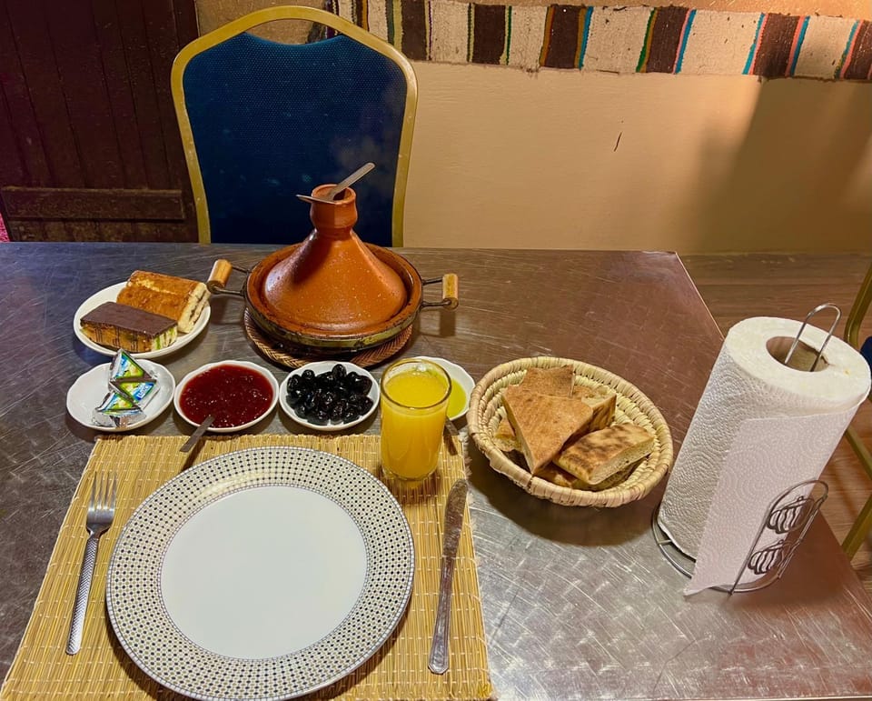 Café restaurante shelter calm life Resort in Morocco