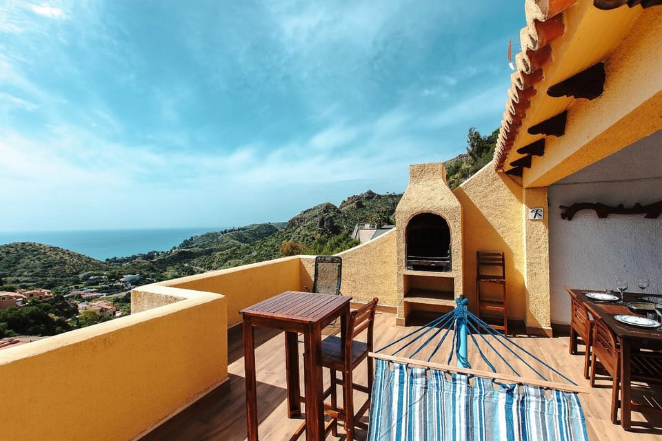BBQ facilities, Balcony/Terrace, Balcony/Terrace, Mountain view, Sea view