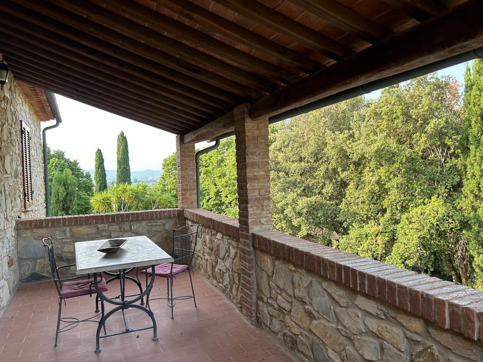 Casaluna Apartment in Tuscany