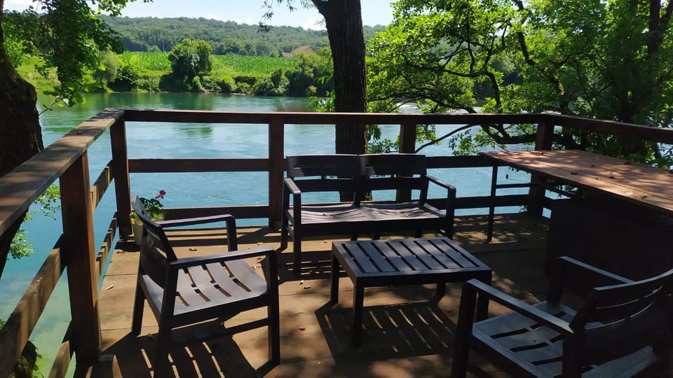 Balcony/Terrace, River view