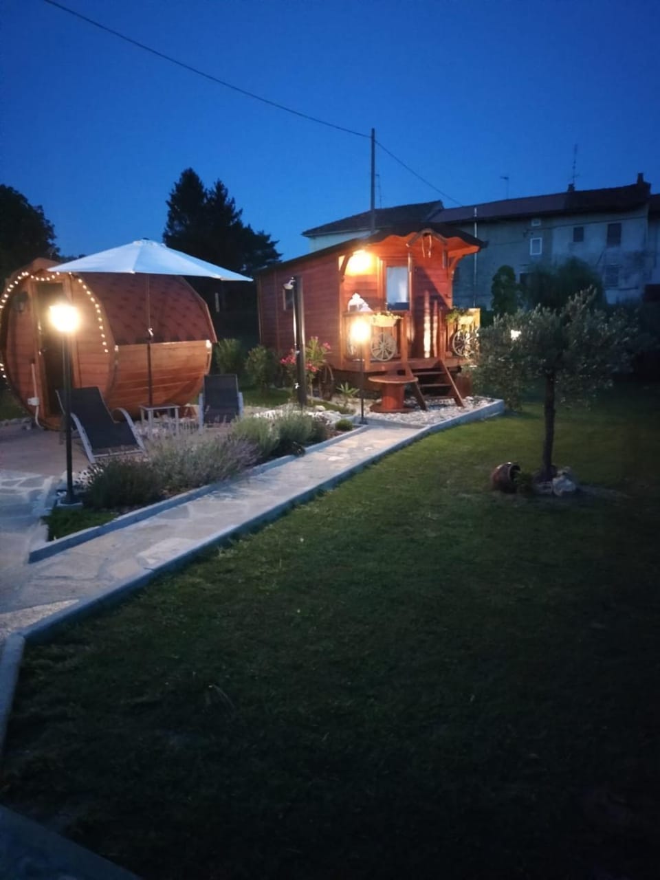Romantic Gipsy Nature lodge in Piedmont