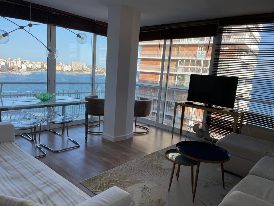 Stunning Sea view, Albufereta, Alicante Apartment in Alicante