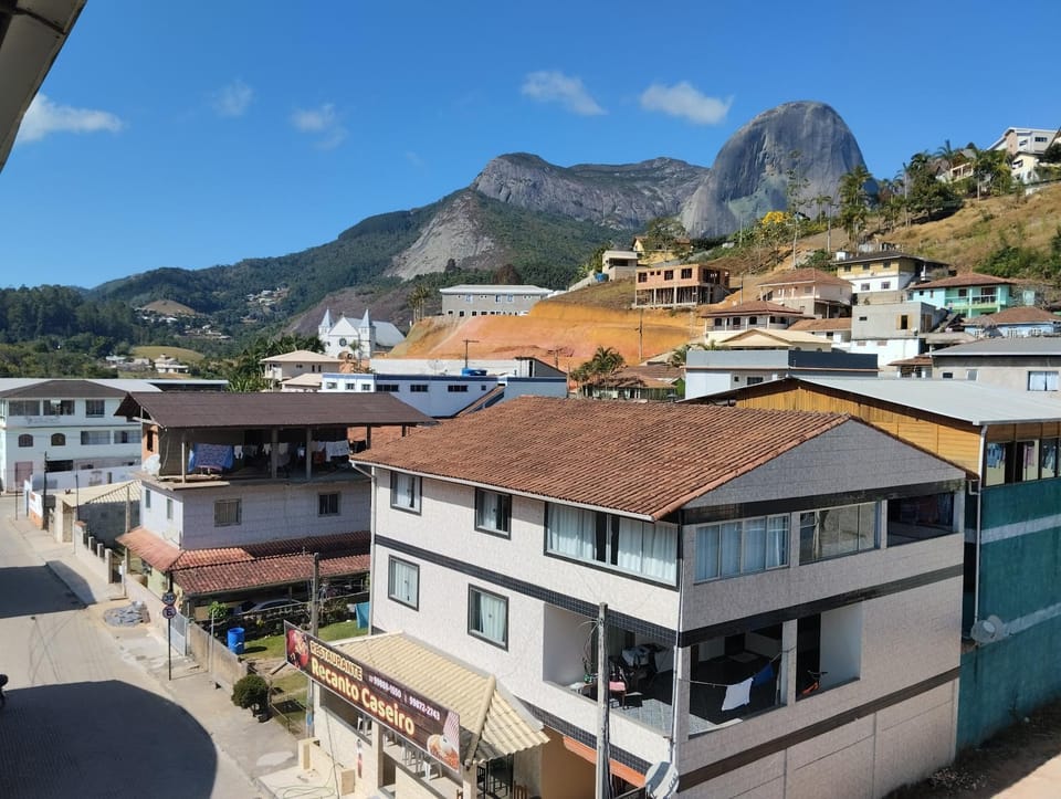 Kitnet no 3 andar para 2 pessoas em Pedra Azul Apartment in State of Espírito Santo, Brazil