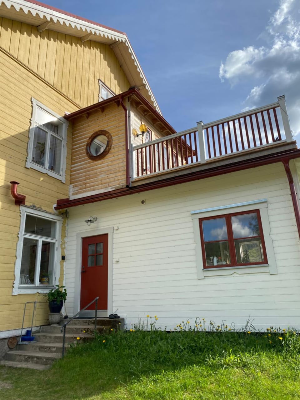 Property building, Facade/entrance