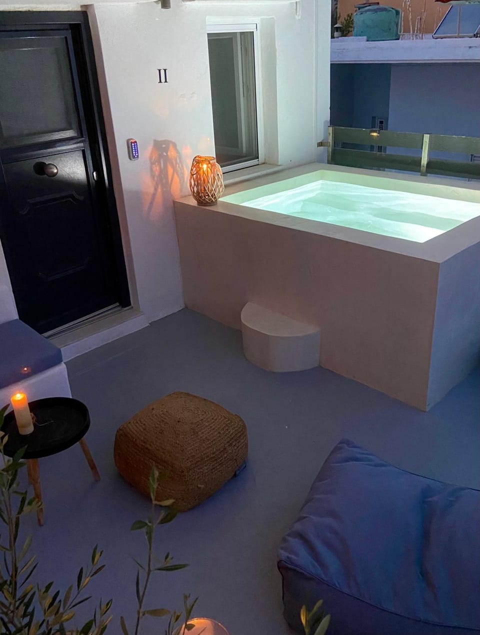 Hot Tub, Hot Tub, Pool view, Swimming pool