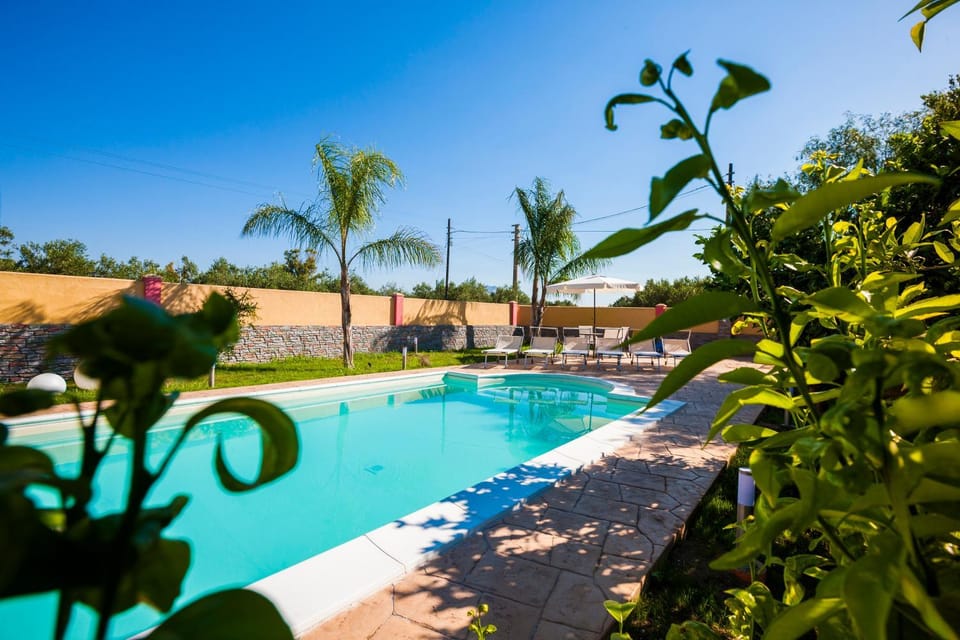 Area and facilities, Swimming pool, Swimming pool