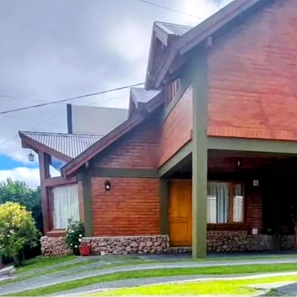 Del Sur Apart Apartment in Esquel