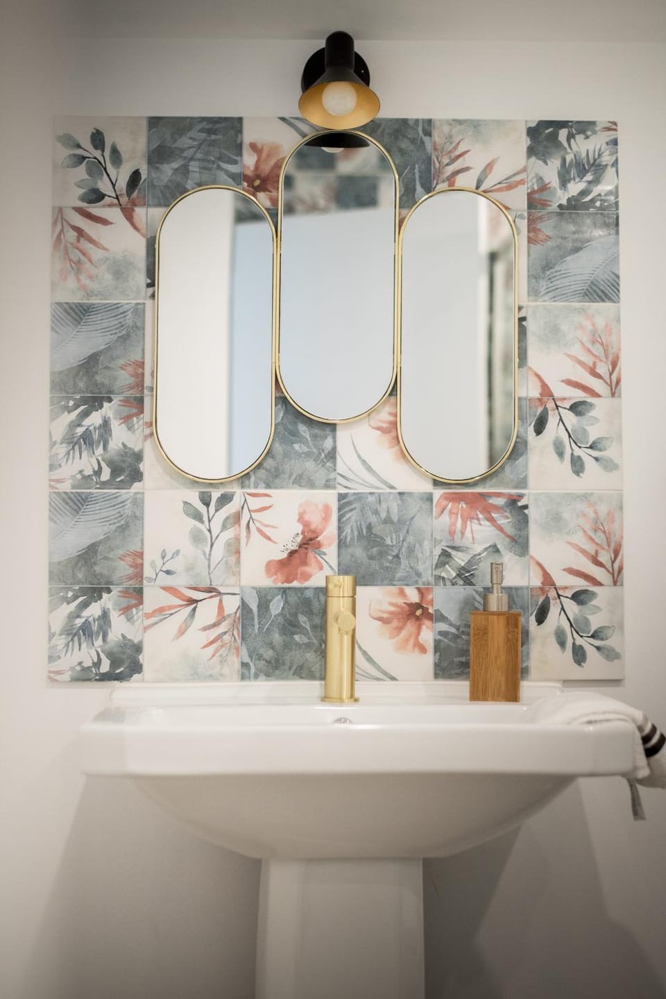 Palais des congrès Arenes centre climatisé familial House in Nimes