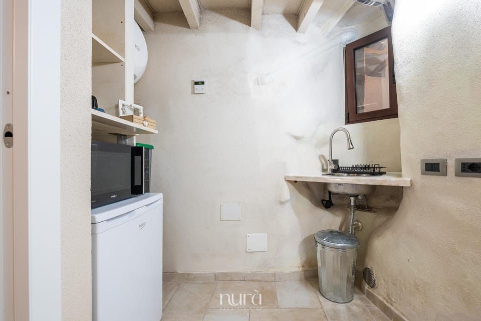Bathroom, Kitchen or kitchenette