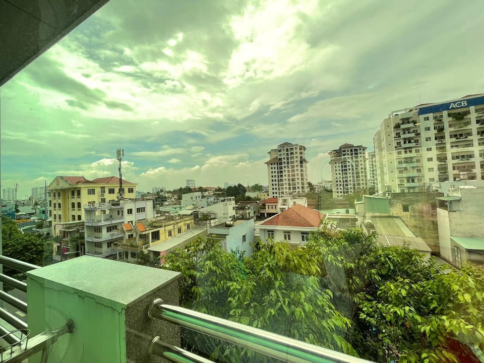 City view, Street view