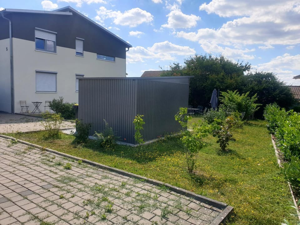 Property building, Garden view