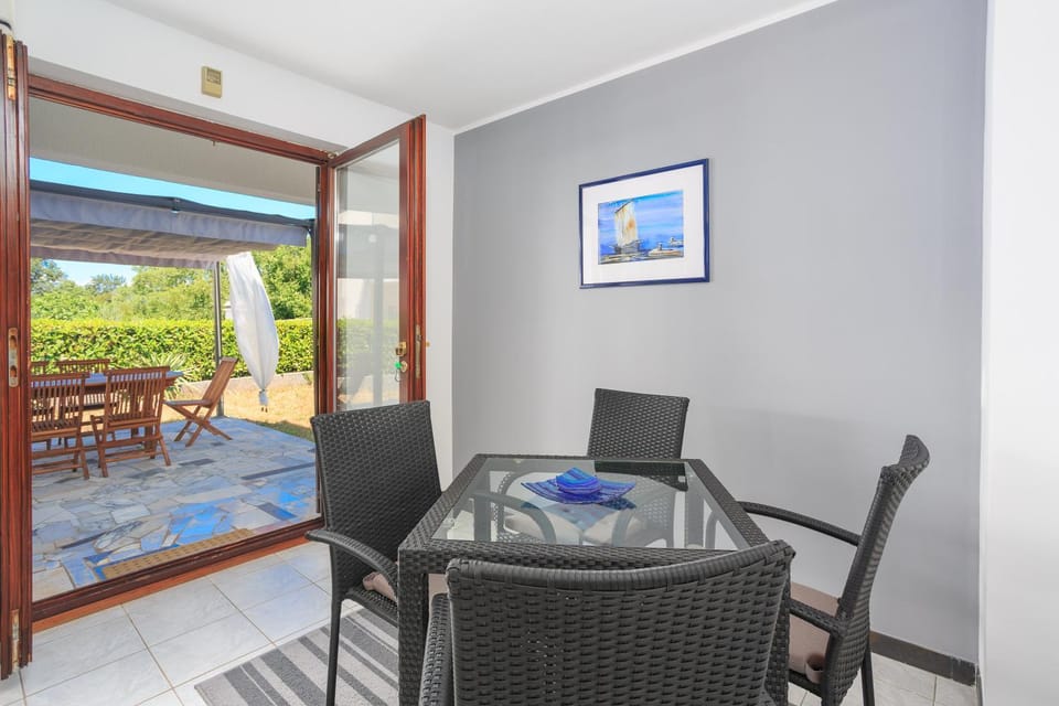 Balcony/Terrace, Dining area