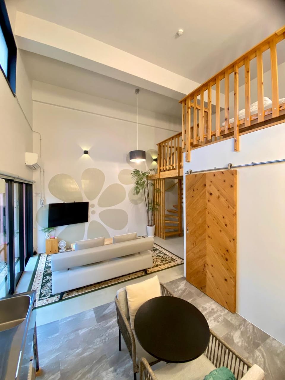 TV and multimedia, Kitchen or kitchenette, Living room