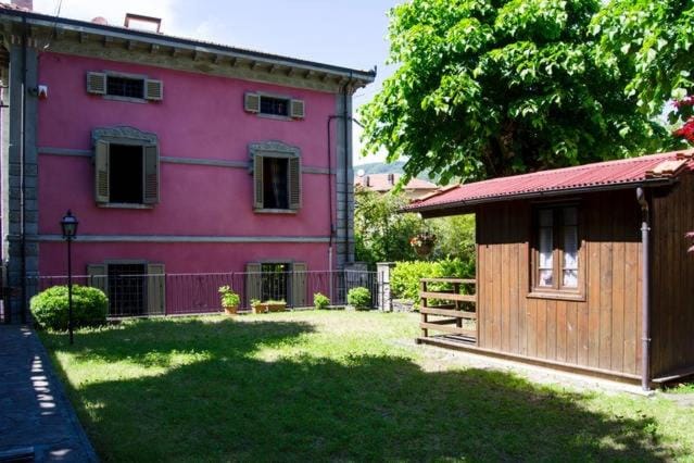 Property building, Garden