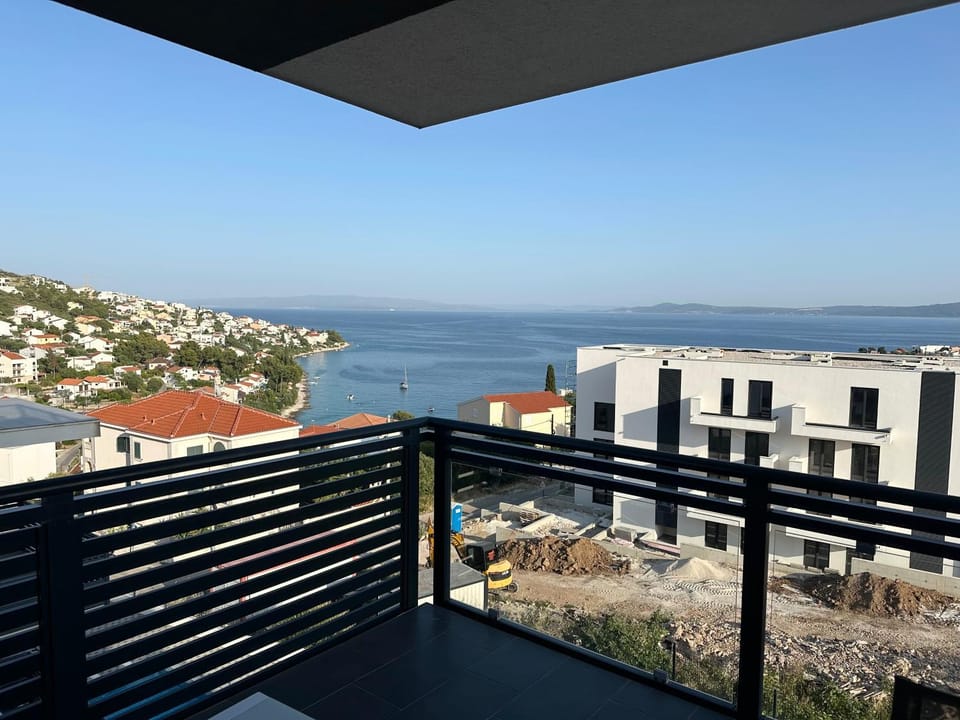 Balcony/Terrace, Balcony/Terrace