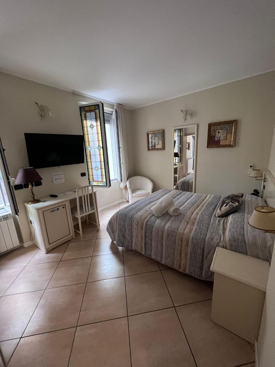 TV and multimedia, Bedroom, towels