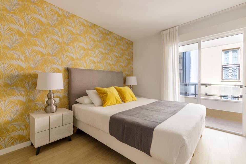 Bed, Balcony/Terrace, Bedroom