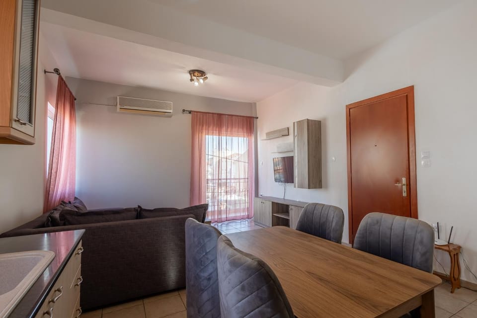 Deluxe Apartment LA Apartment in Peloponnese, Western Greece and the Ionian