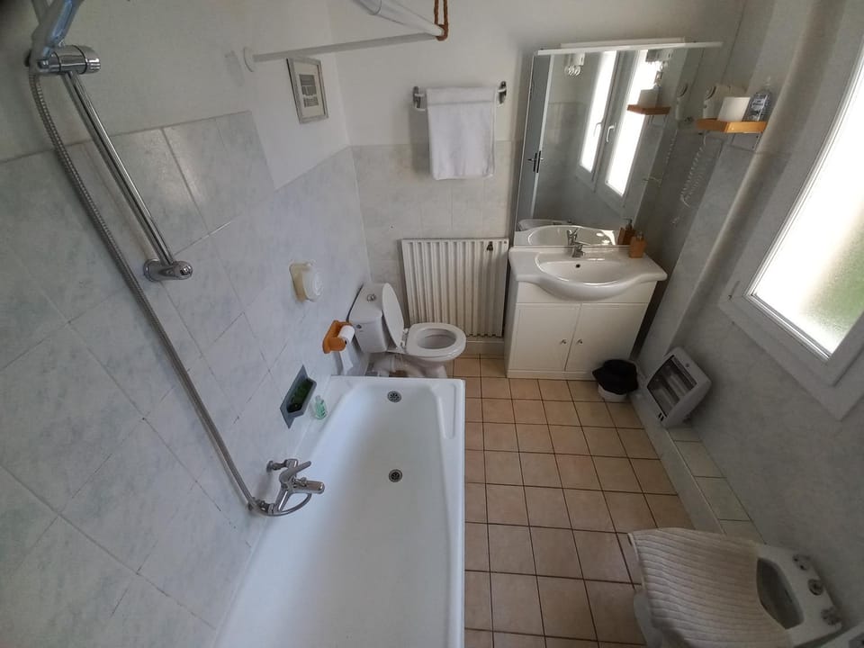 La Limouxine - Mauzac Bed and Breakfast in Occitanie