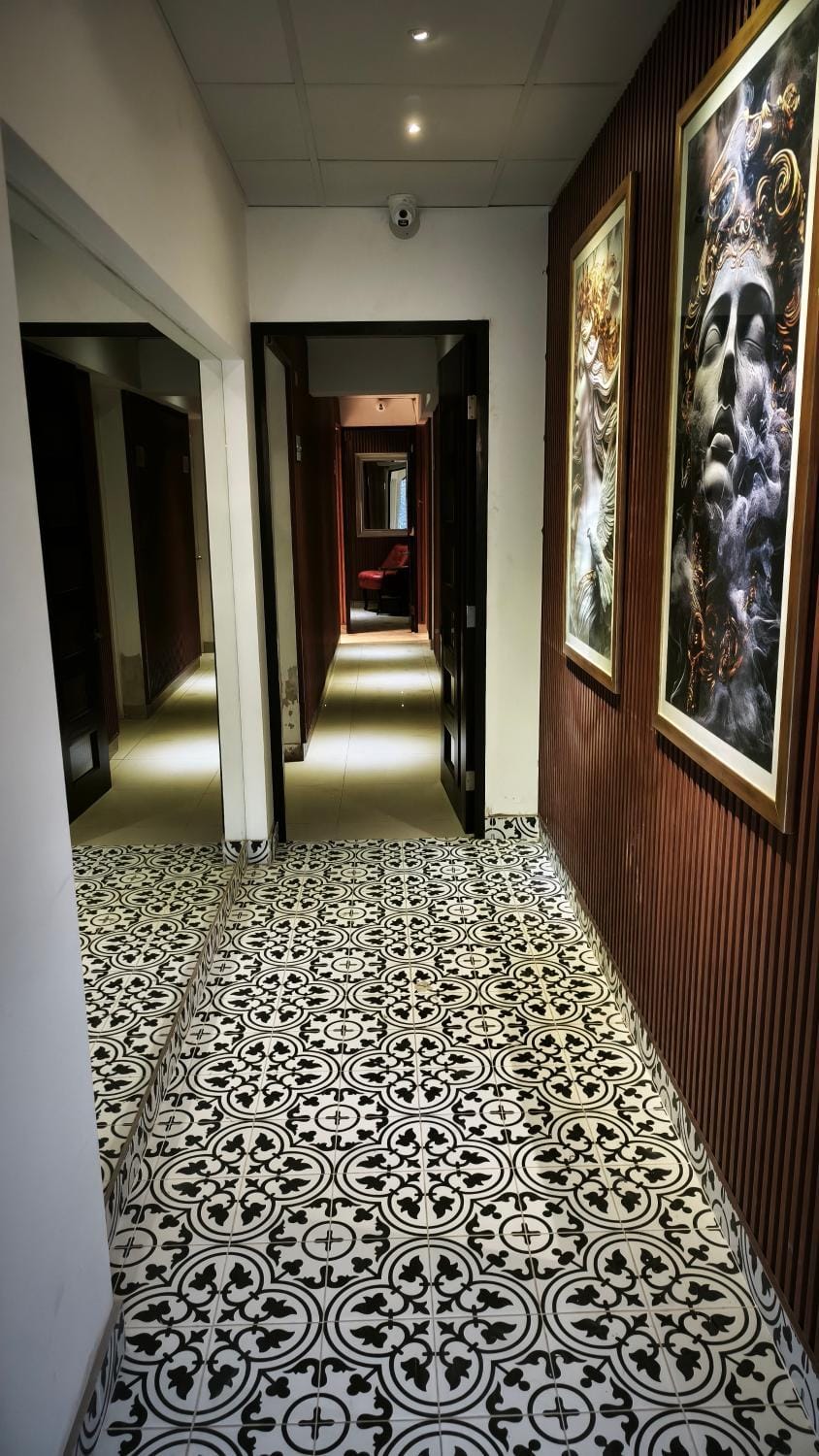 HOTEL Y MOTEL SAVOY - Santiago Hotel in Santiago