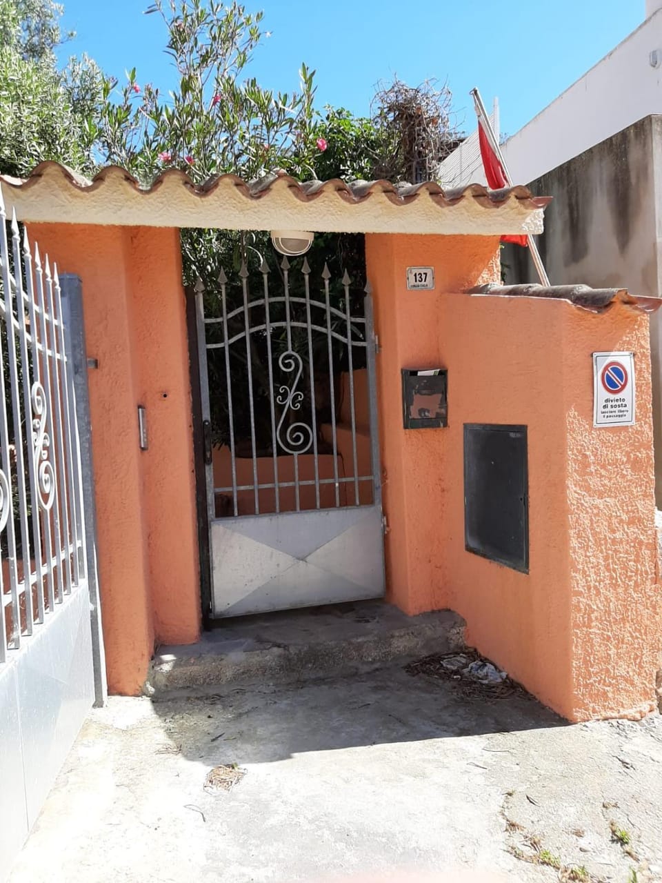 Domus mares lu bagnu House in Sardinia