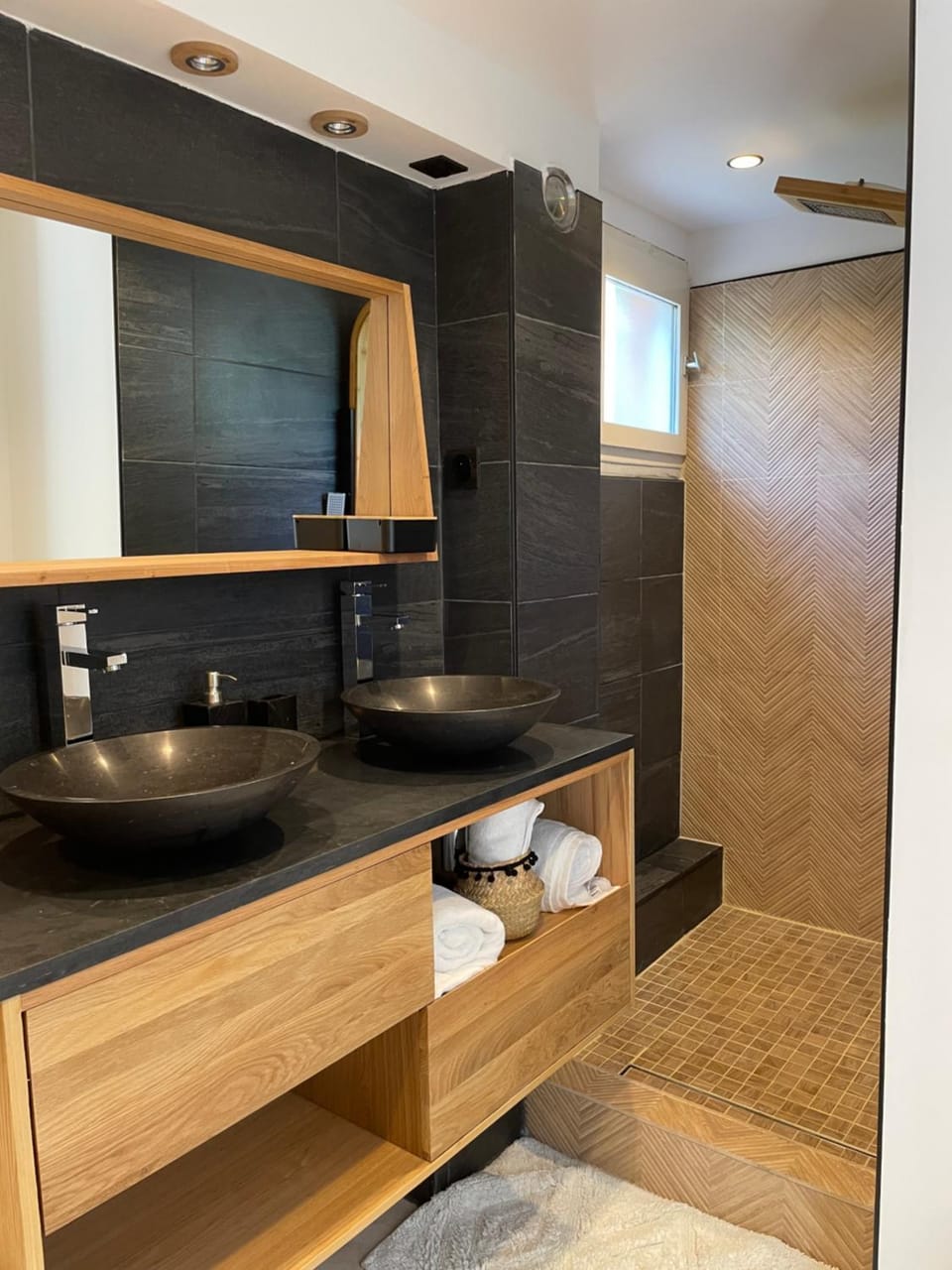 Shower, Bathroom