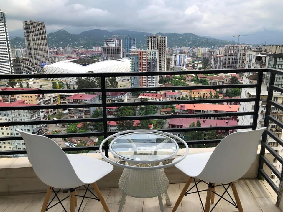 18a Pirosmani Street Apartment in Batumi
