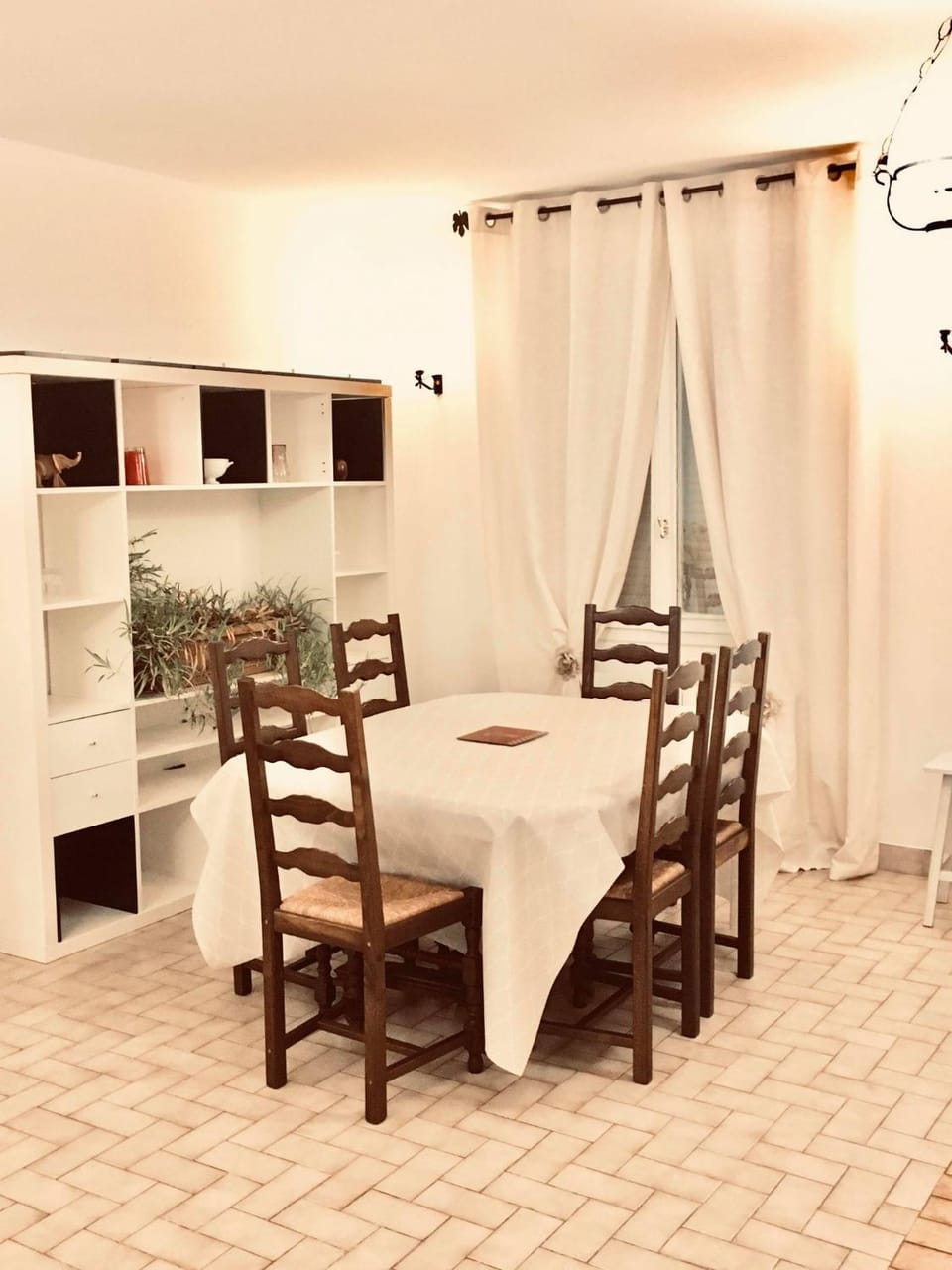 maison individuel proche des châteaux et Amboise avec jardin clos House in Centre-Val de Loire