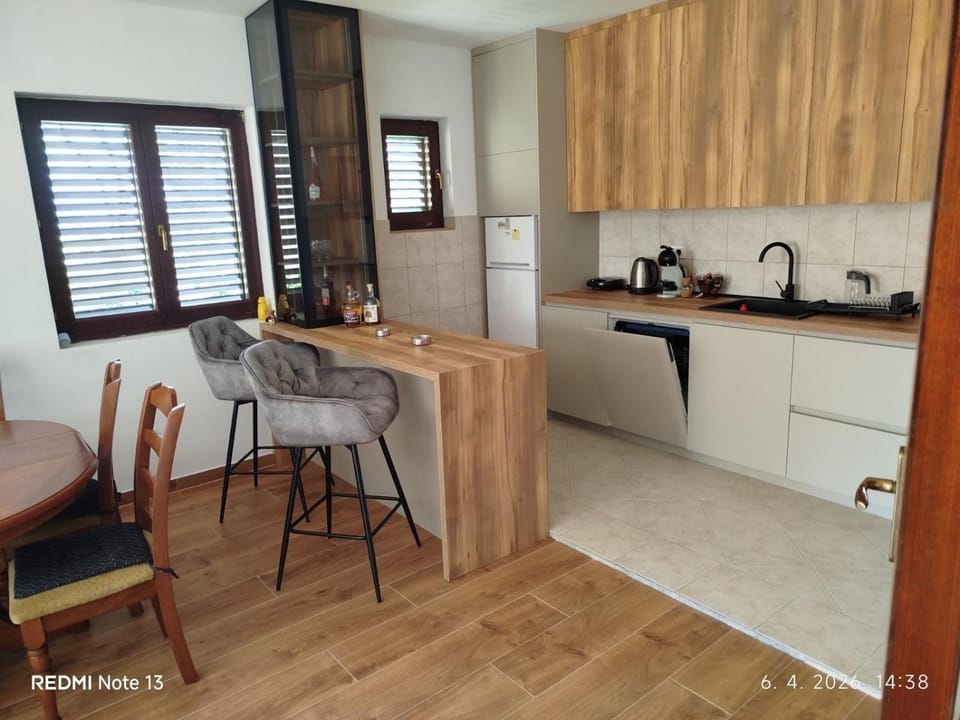 D apartment Apartment in Dobrota