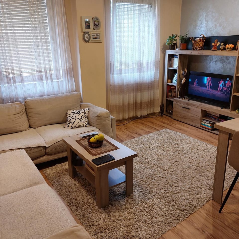 Relax 2 besplatan parking Apartment in Vojvodina