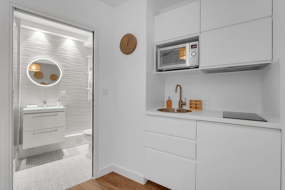 Bathroom, Kitchen or kitchenette